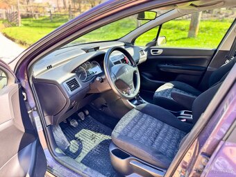 Peugeot 307 1,6 - 6