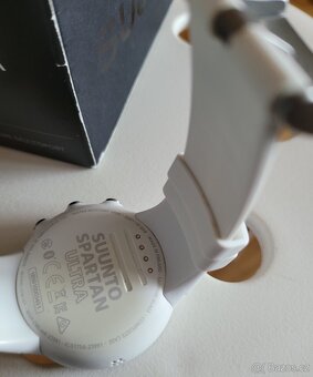Suunto spartan ultra white - 6