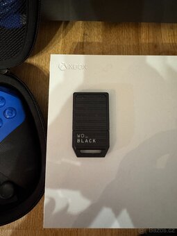 Xbox Series S 500GB, Elite ovladač, originální sluchátka - 6