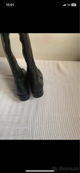 Krásné černé celé kožené kozačky - 6