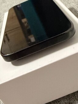 iPhone 16 Pro 128GB Černý, Baterie 94% - 6