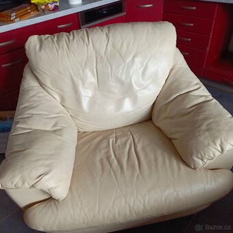 Kožené křeslo - 6