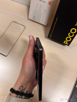 Poco X5 Pro 5G 8GB/256GB černá, kryt, sklo, nový adaptér 67W - 6
