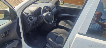 Hyundai i 10 - 6