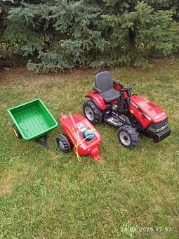 Peg Perego Traktor 12V s příslušenstvím. - 6
