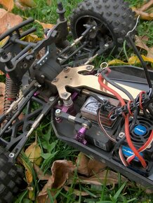 RC auto Maverick - 6