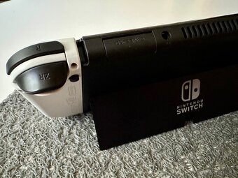 Nintendo Switch Oled - 6