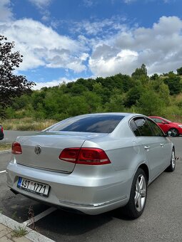 VW Passat B7 - 6