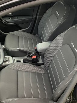 Dacia Duster 1.3 TCe 96kW Prestige - 6