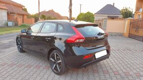 Volvo V40 2.0 D4 140kw - Diesel - 6