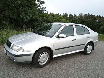 Škoda Octavia 1,6i,74kw,114000km - 6