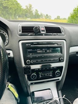 Prodám škoda Octavia RS 2.0 tdi, 175xxx tis - 6