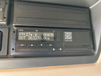 DAF LF 320 FA - 4x2 – Valník + HR-Effer 175.2/C3s – EURO 6 - 6