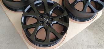 Mazda 6 gta disky 5x114,3 r18 honda.. - 6