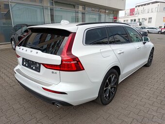 Volvo V60 Diesel 145kW Geartronic 63tkm - záruka Autodraft - 6