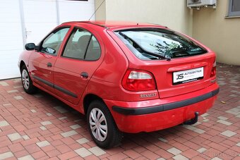 Renault Mégane 1.4i 95PS Authentique - 6