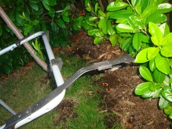 Thule - Nosič kol na tažné zařízení / na páté dveře - 6