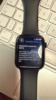 Apple watch 8 45mm - 6