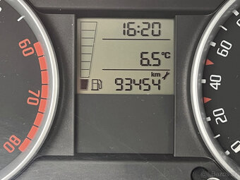 Škoda Roomster 1.2 HTP 51 kW r.v. 2009 - 6