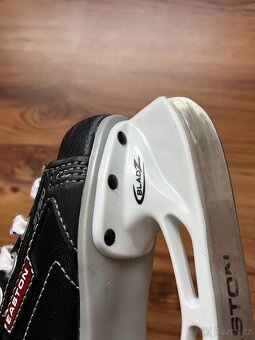 Hokejové brusle Easton SY50 - 6