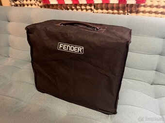Fender Bassbreaker 15 - 6