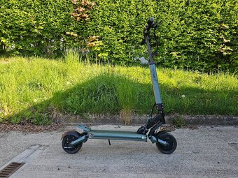 Koloběžka VSETT 8+ Facelift - 6