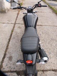 Yamaha xsr 125 - 6