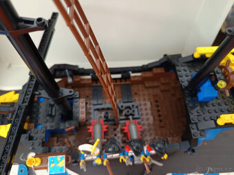 LEGO Pirates 6274 Caribbean Clipper - 6