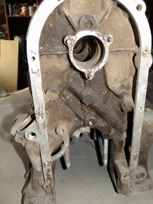 Nový blok motora Tatra 603-1 F - 6