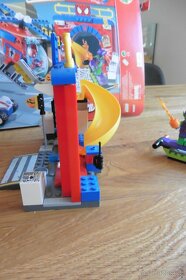 LEGO Juniors 10687 Spider-Manova skrýš - 6