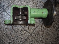 dělička k frézce Tos - 6