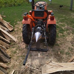 Traktorová kuželová štípačka na dřevo za traktor - 6