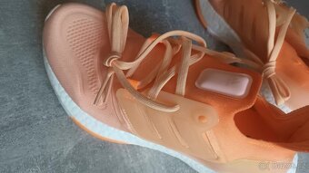 Adidas Ultraboost 22, 38 - 6
