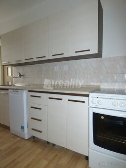 Pronájem bytu 2+1 s balkonem, Náměšť nad Oslavou - 6