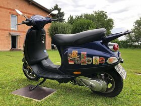 Prodám PIAGGIO VESPA 50 ET2, rok výroby 1998 - 6