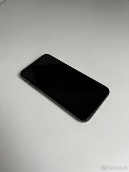 Apple iPhone X 64GB vesmírně šedý - 6