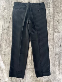 Lagrfeld černý oblek s shadow stripe - 6