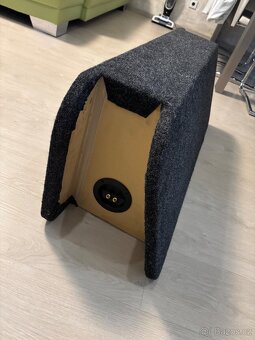 Ford mustang světla, basák Kicker, display - 6