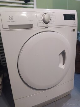 Sušička Electrolux ecocare na náhradní díly - 6