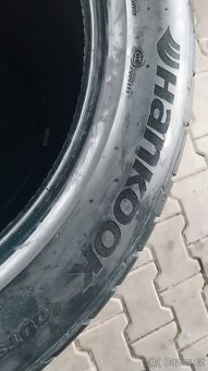 Prodám 2 x NOVÉ letní pneu Hankook 295/40/19 - 6