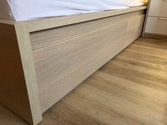 Postel IKEA MALM 180 x 200 - 6