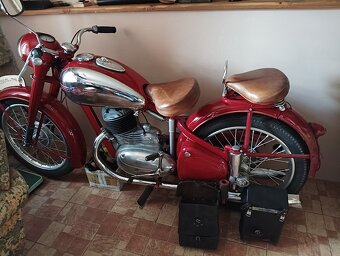 Jawa Pérák Zbrojovka 1948 - 6