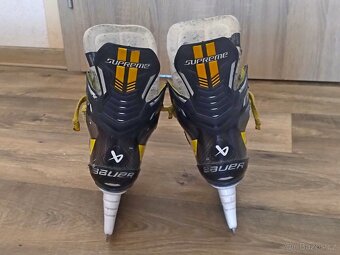 Brusle Bauer Supreme M3 Int 4.0 / EUR 37,5 EE - 6