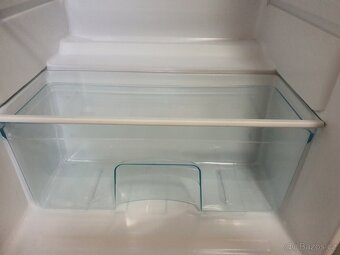 zánovní 143cm nízká lednice tř.A+s horním mrazákem - 6