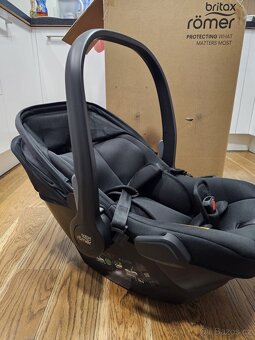 Vajíčko Britax Römer Baby-safe Core Space Black - 6