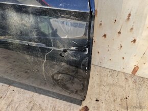Prodám pravé přední + zadní dveře Ford Mondeo MK4 - 6