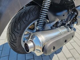 Piaggio Beverly 500 - 6