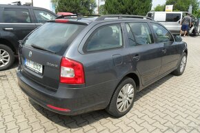 Škoda Octavia com 2.0TDi//103kW, r. 12/2011. Serv.kniha - 6