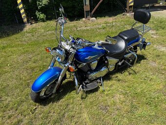 Kawasaki VN900 Classic - 6