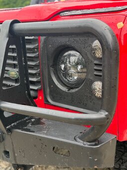 Land Rover Defender - 6